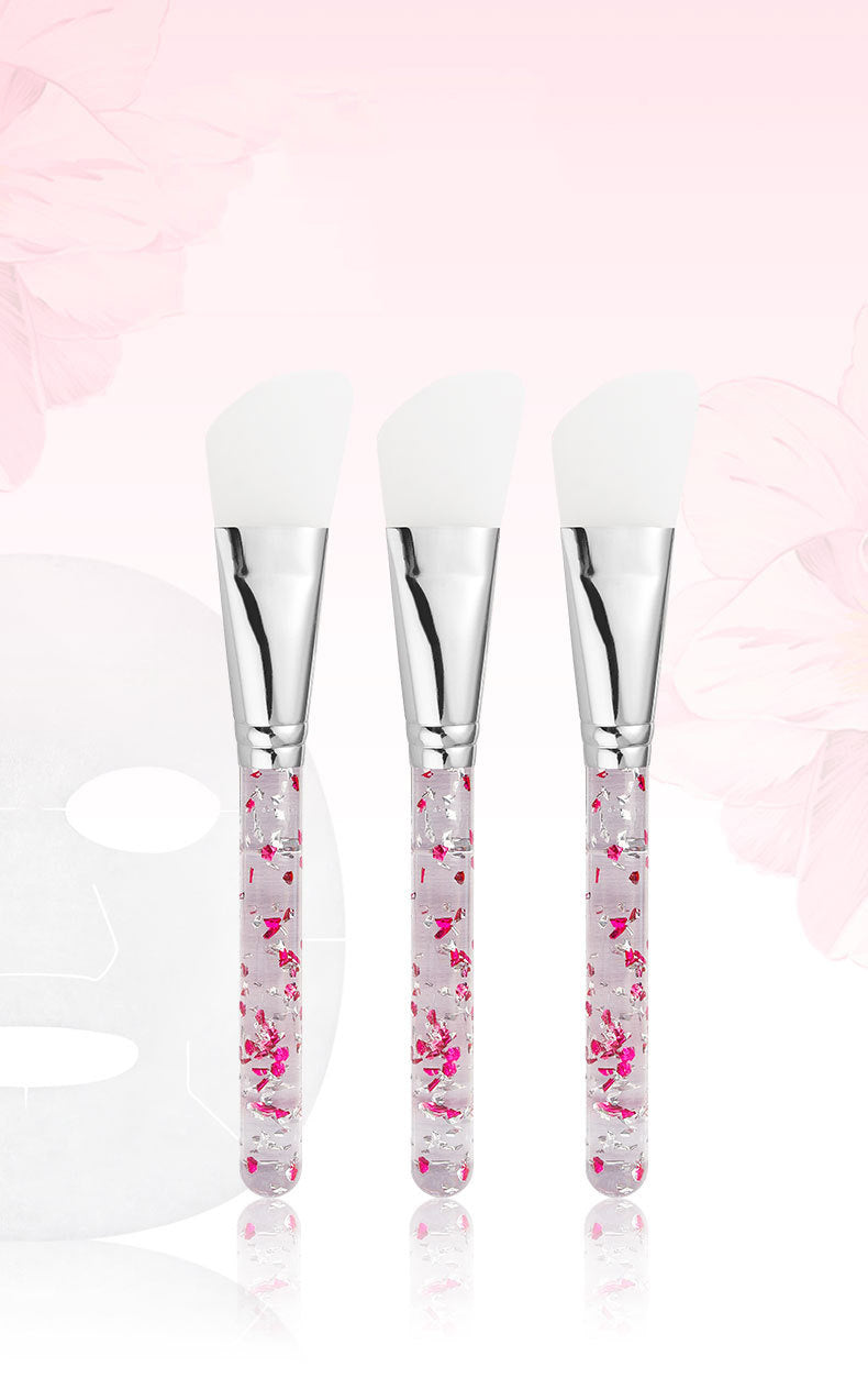 Single silicone mask brush with silicone brush soft tip
